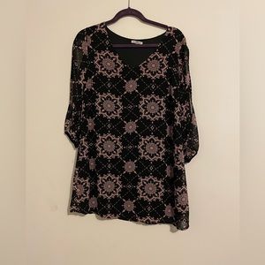 Charolette Russe- Open sleeve dress- size medium